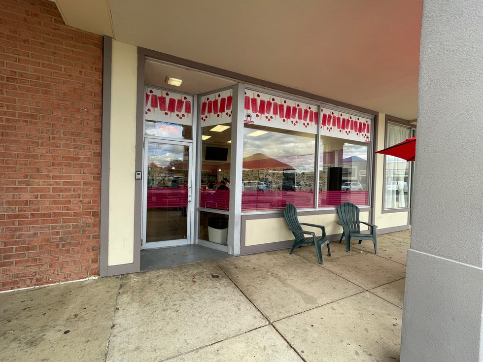 Mexican Ice Cream Shop Opens In Woodlawn - Alexandria Living Magazine