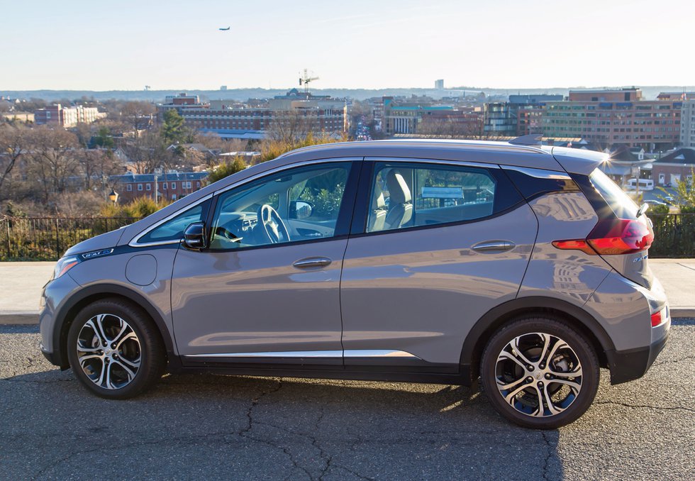 chevy-bolt-ev-review-2019.png