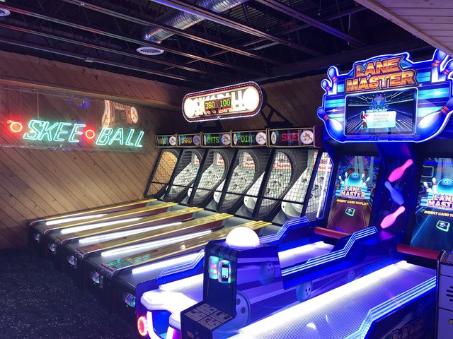 12b-vabeach-arcade.jpg