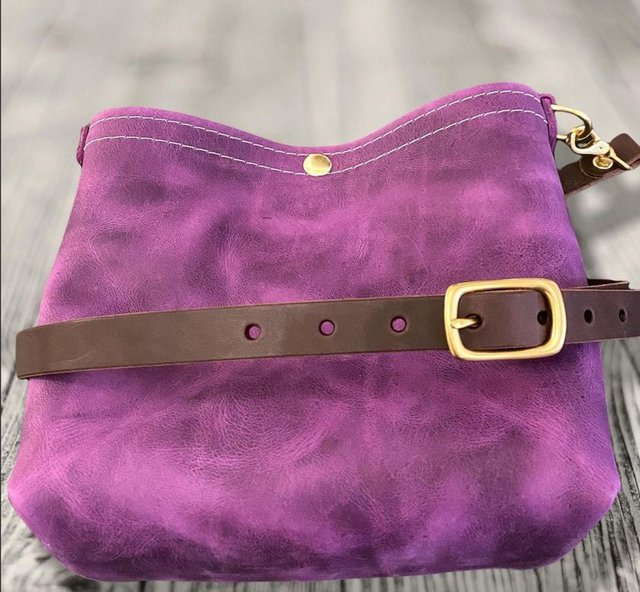 purple-purse.jpeg